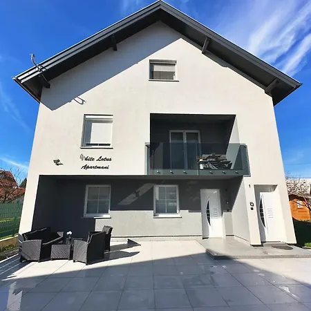 White Lotus Apartment Velika Gorica Exterior photo